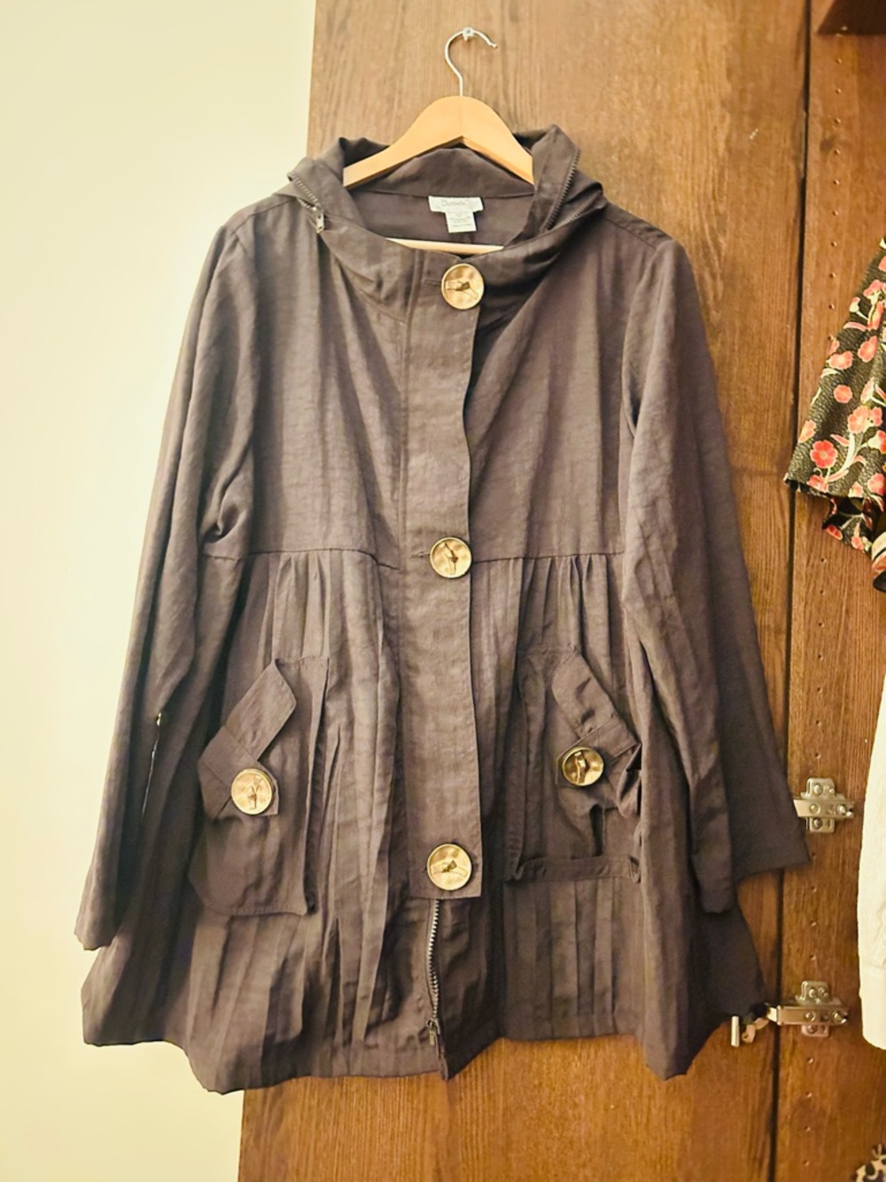 Women’s Lightweight Hooded Coat with Accent Buttons - Brown